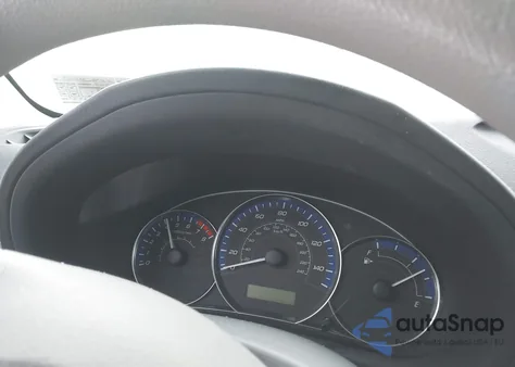 2011 Subaru Forester 2.5X z USA, uszkodzony, nr VIN JF2SHABC2BH746146